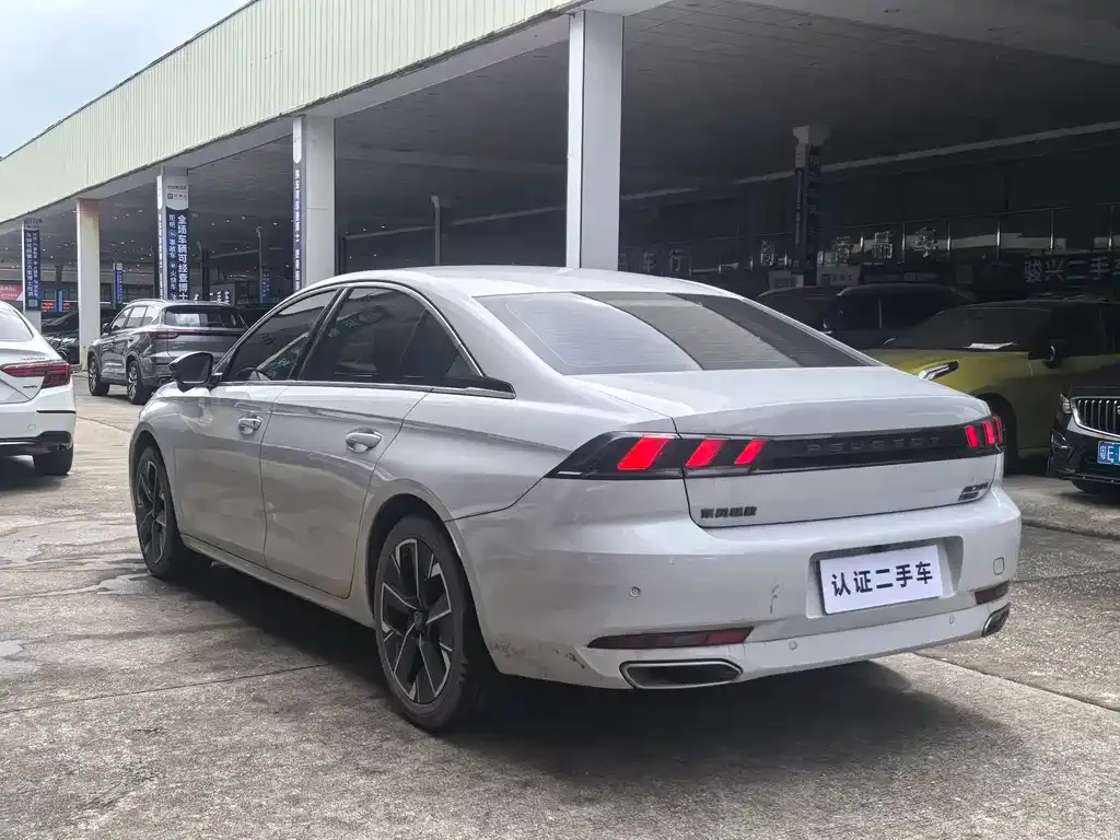 Peugeot 508 — фото 10
