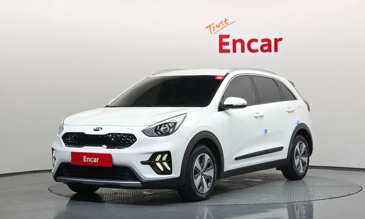 Kia Niro — фото 1