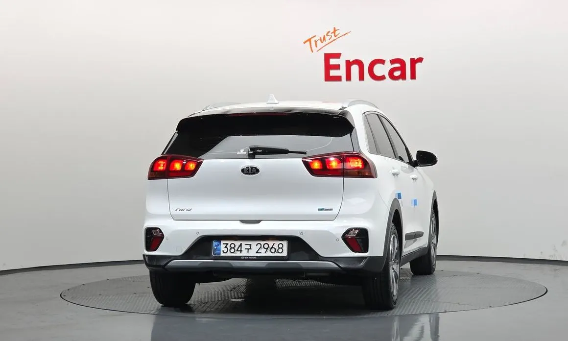 Kia Niro — фото 3