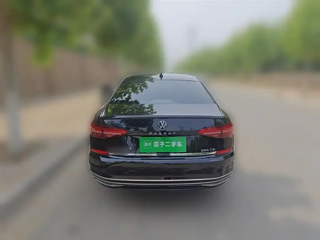Volkswagen Passat — фото 5