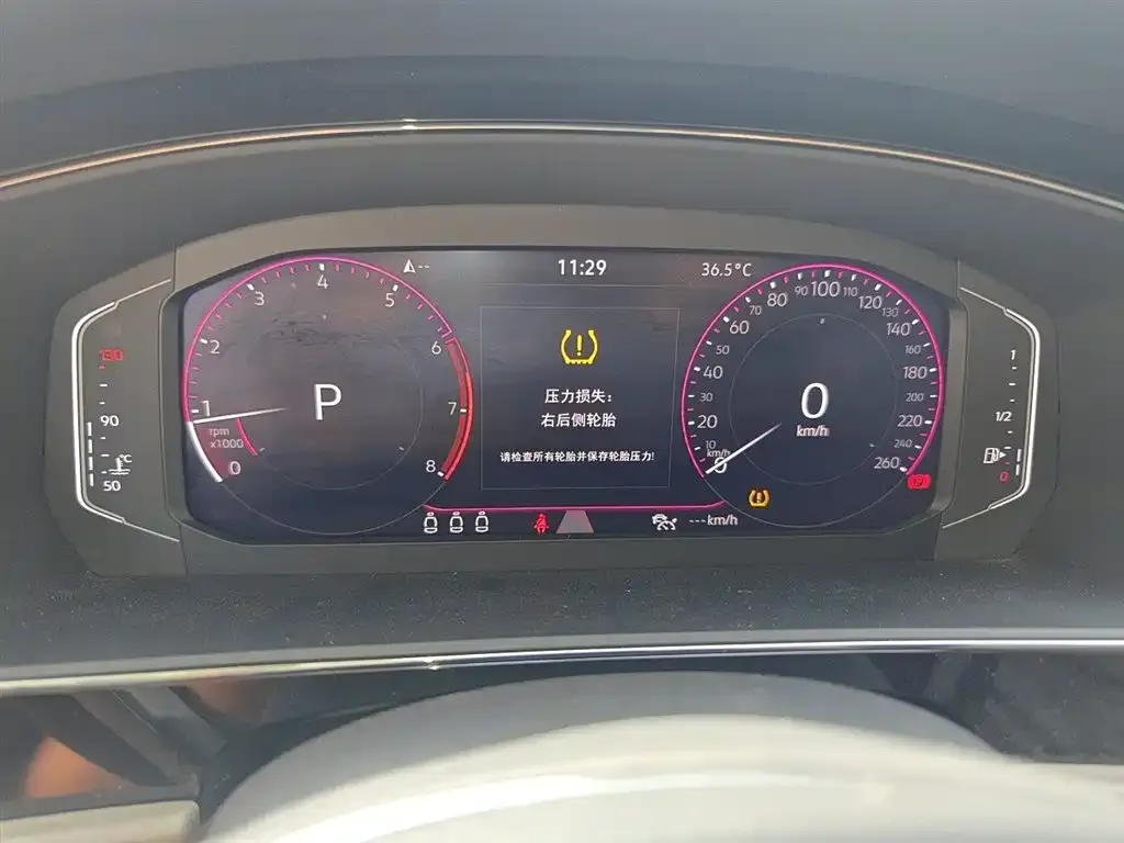 Volkswagen Passat — фото 4