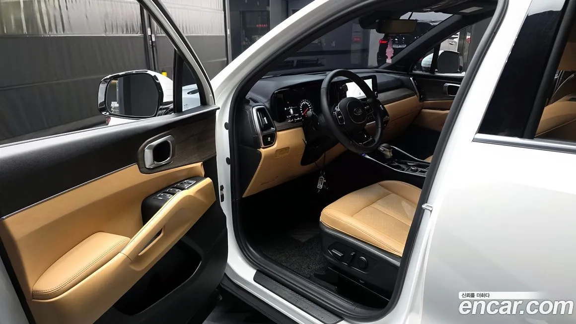 Kia Sorento — фото 10