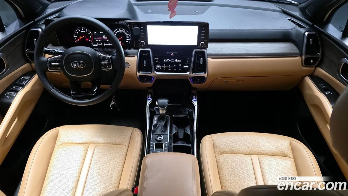 Kia Sorento — фото 4
