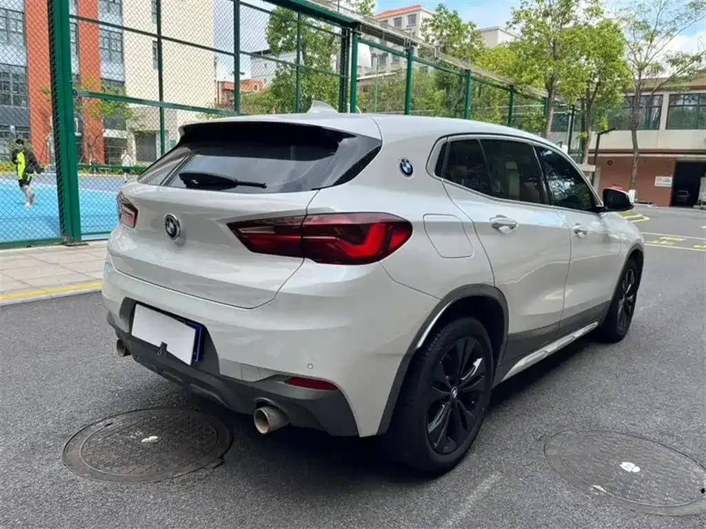 BMW X2 — фото 9