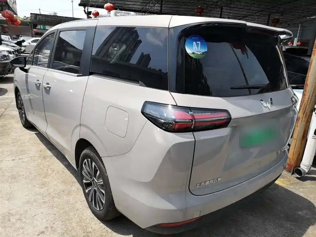 Wuling Starlight 730 New Energy — фото 7