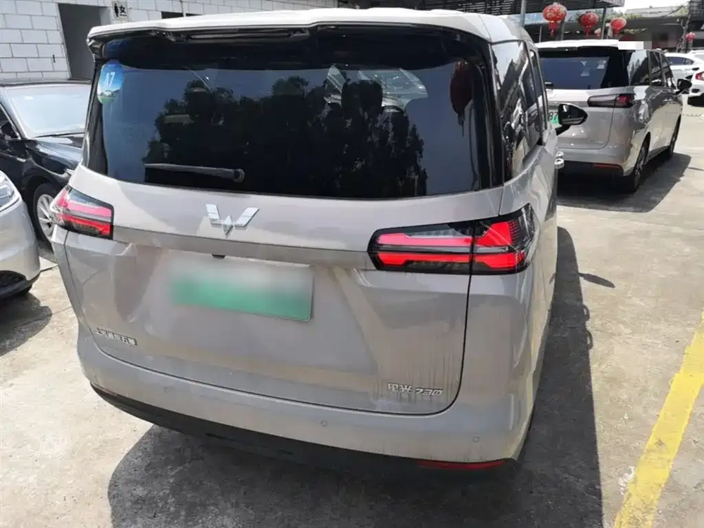 Wuling Starlight 730 New Energy — фото 3