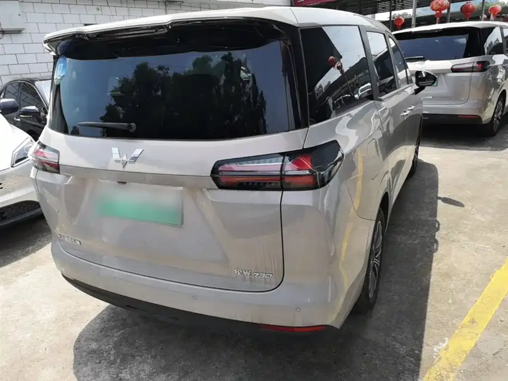 Wuling Starlight 730 New Energy — фото 10