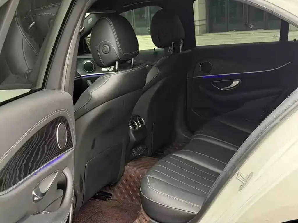 Mercedes-Benz E-Class (Import) — фото 2