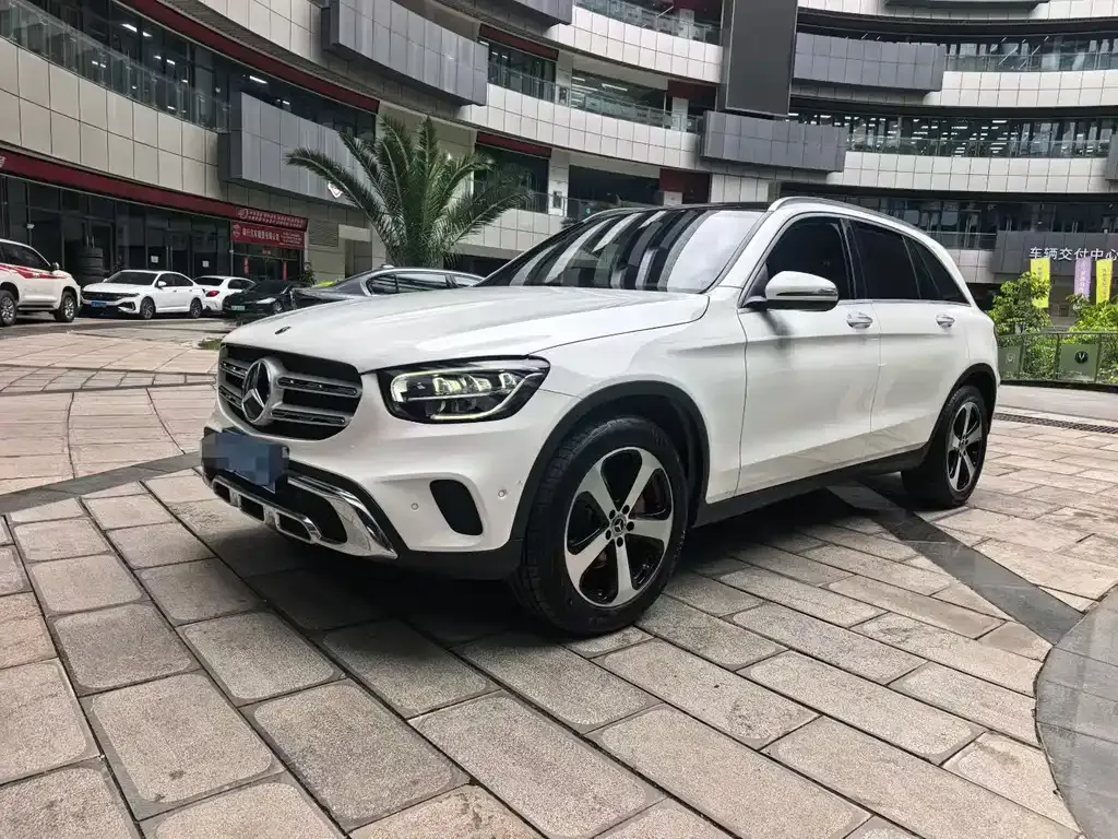 Mercedes-Benz GLC — фото 1