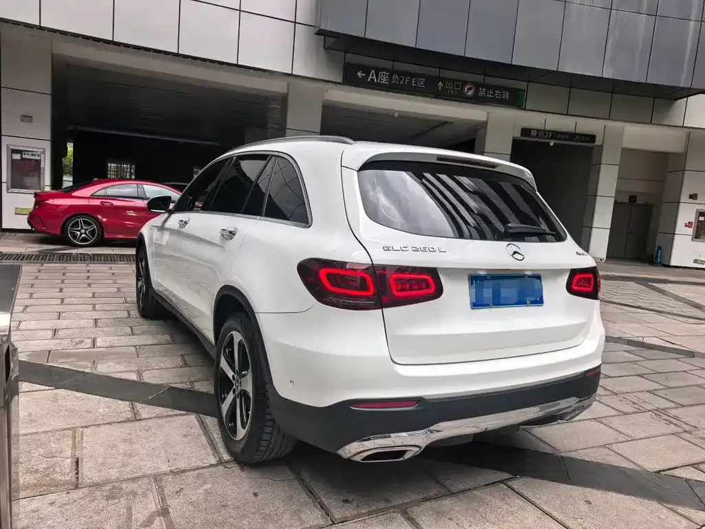 Mercedes-Benz GLC — фото 3