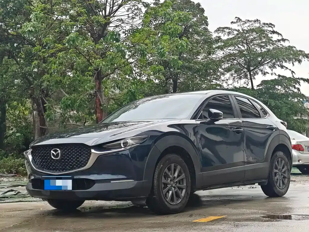 Mazda CX-30 — фото 1