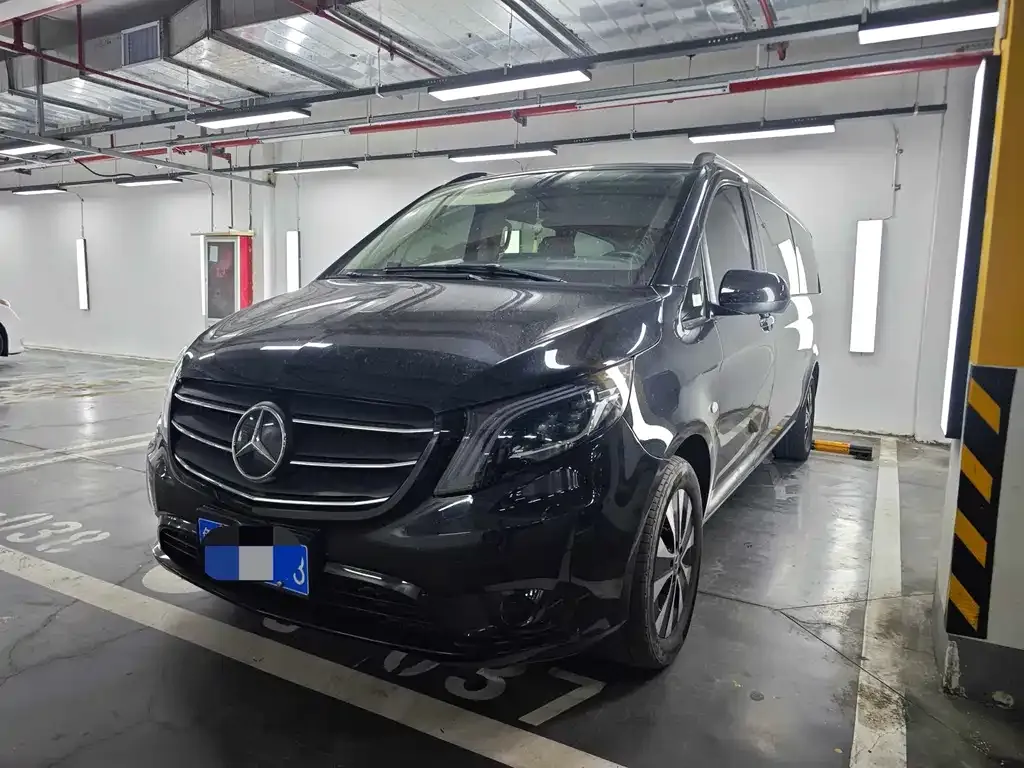 Mercedes-Benz Vito — фото 1
