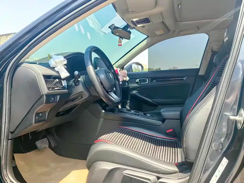 Honda Civic — фото 7