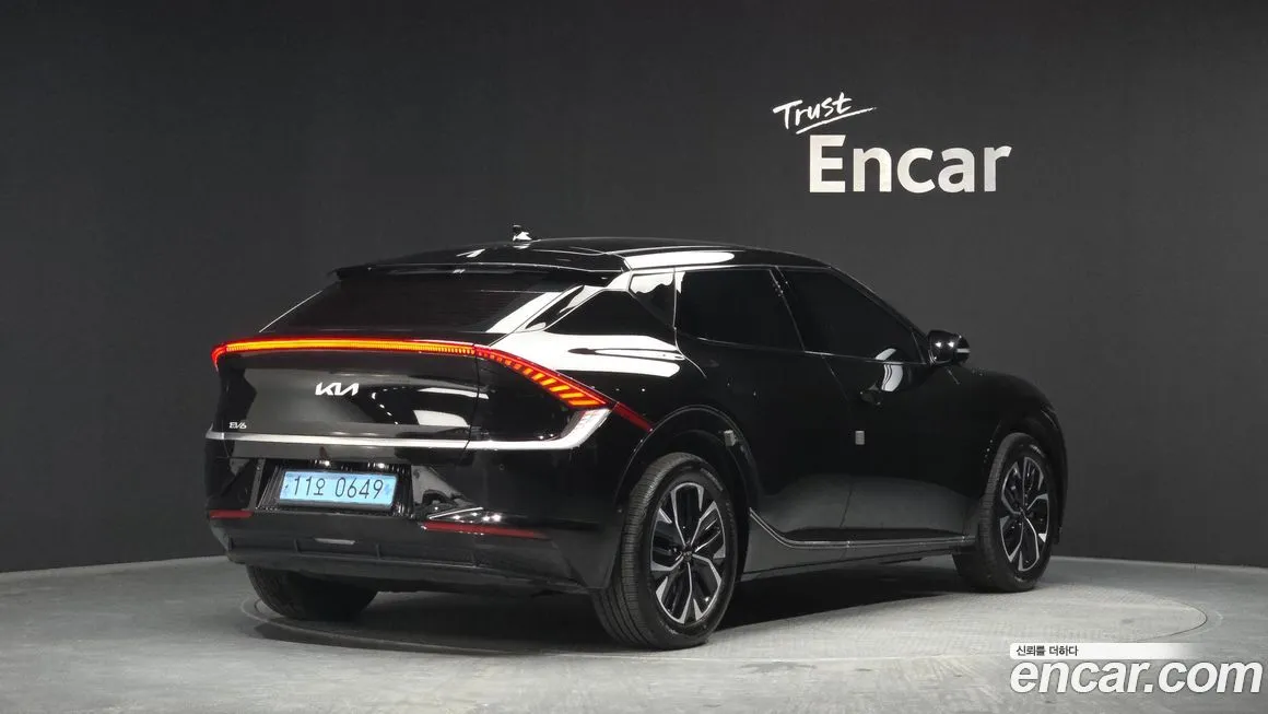 Kia EV6 — фото 4