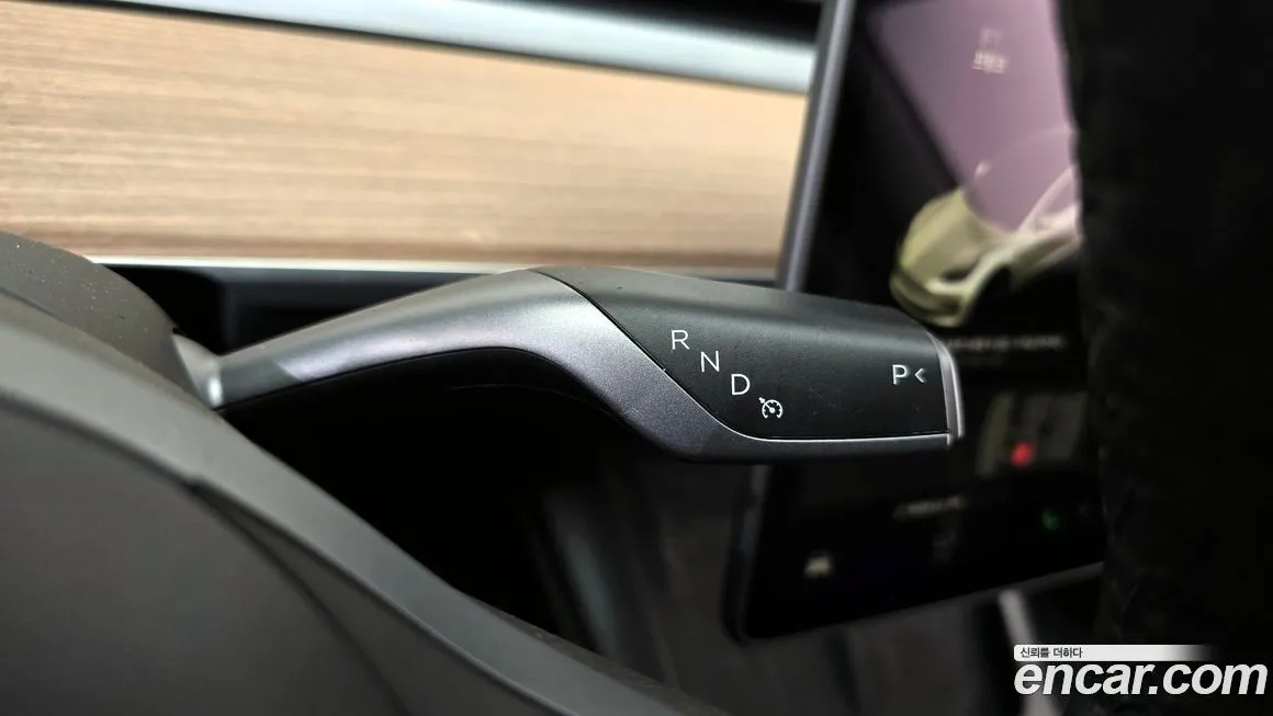 Tesla Model 3 — фото 5