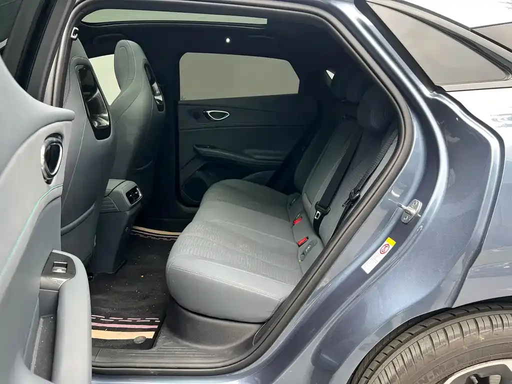 BYD Seal 06GT — фото 7