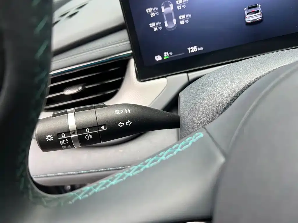 BYD Seal 06GT — фото 8
