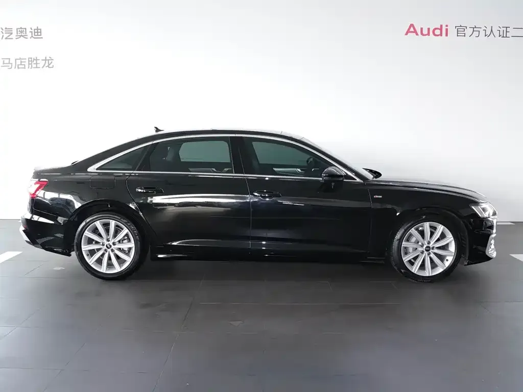 Audi A6L — фото 9