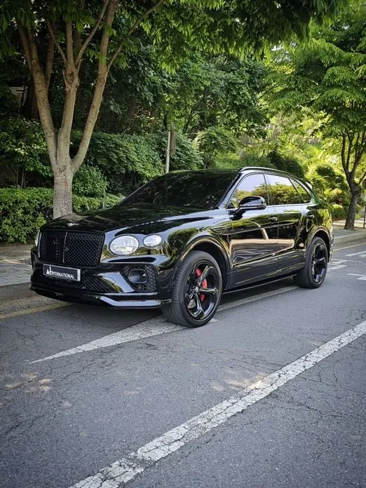 Bentley Bentayga — фото 6