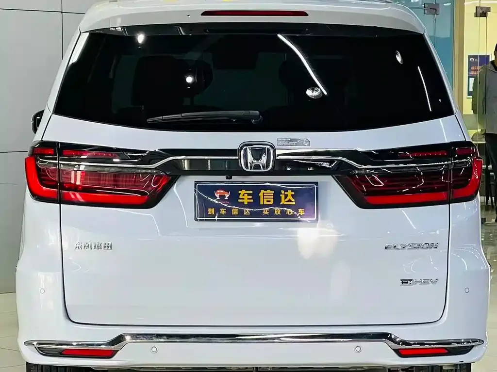 Honda Elysion — фото 2
