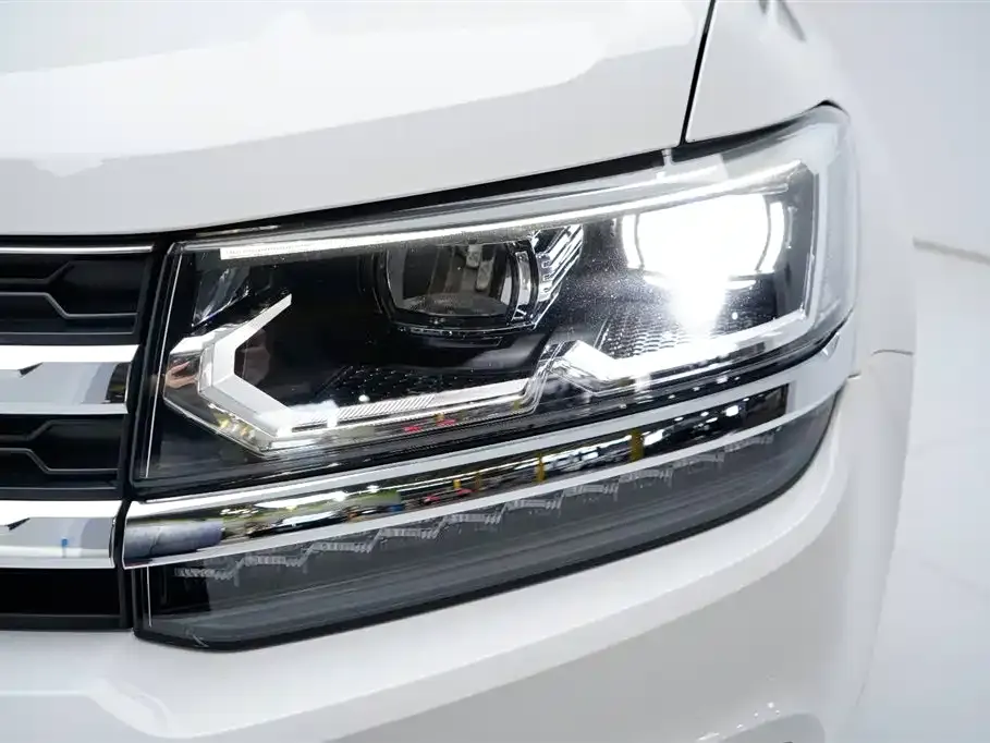 Volkswagen Tharu — фото 6