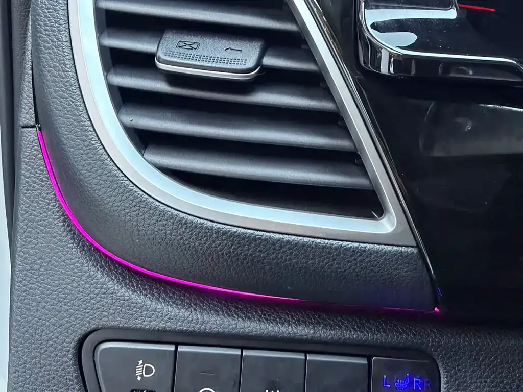 Kia KX3 — фото 4
