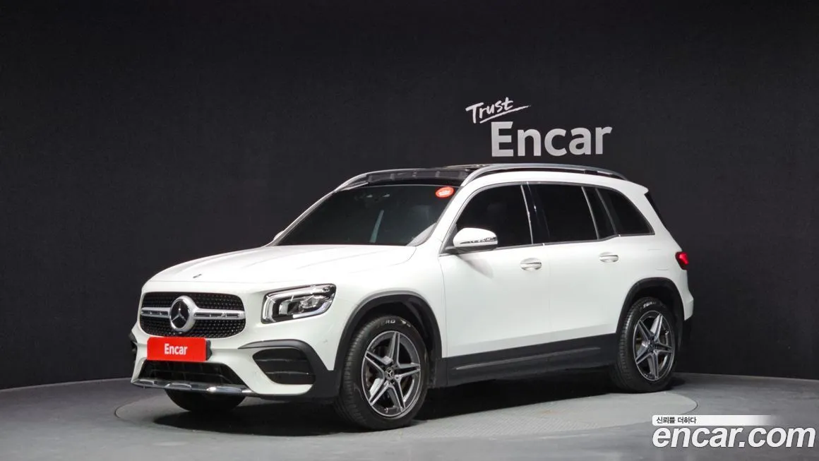 Mercedes-Benz GLB-Class — фото 1