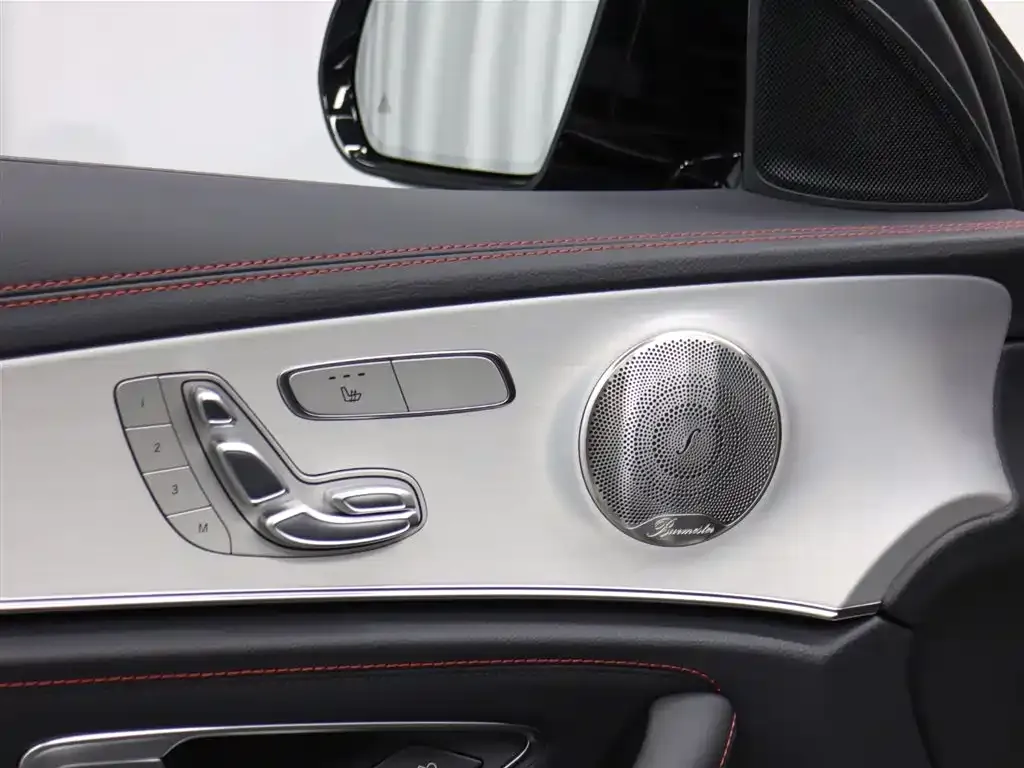 Mercedes-Benz E-Class AMG — фото 8