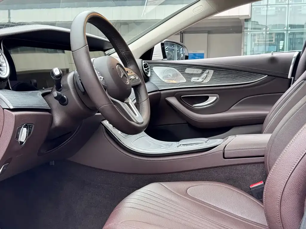 Mercedes-Benz CLS — фото 2