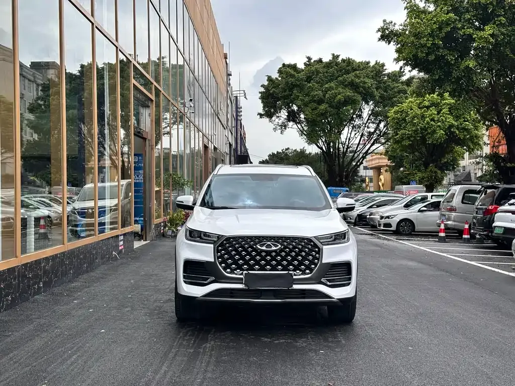 Chery Tiggo 8 PLUS — фото 9