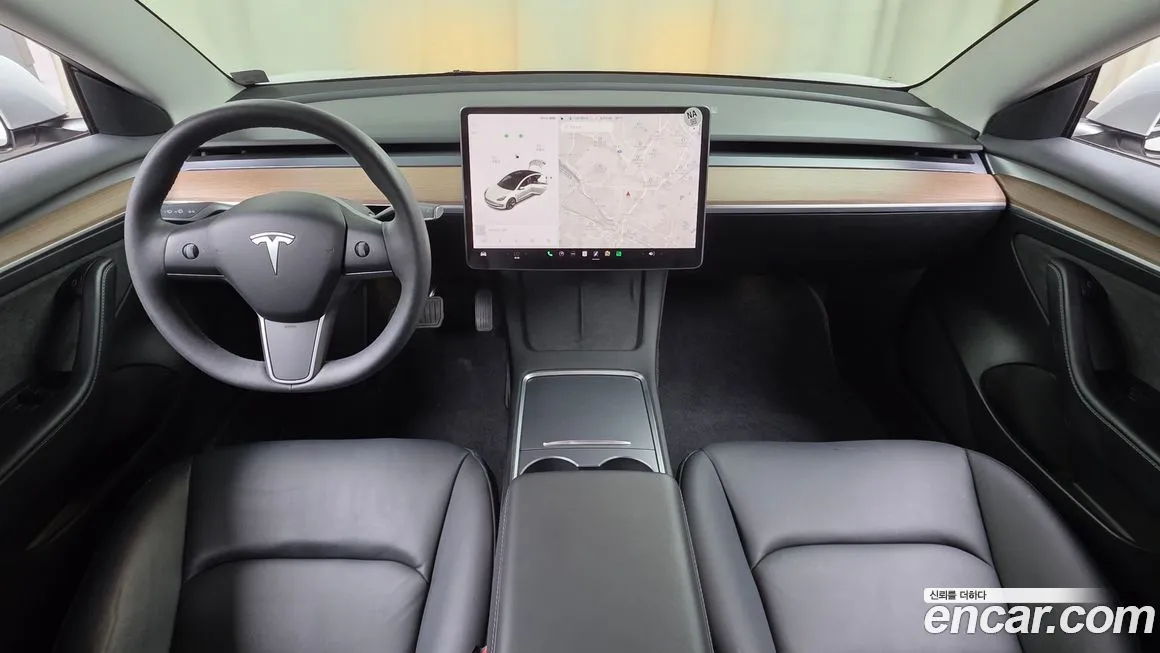 Tesla Model 3 — фото 3