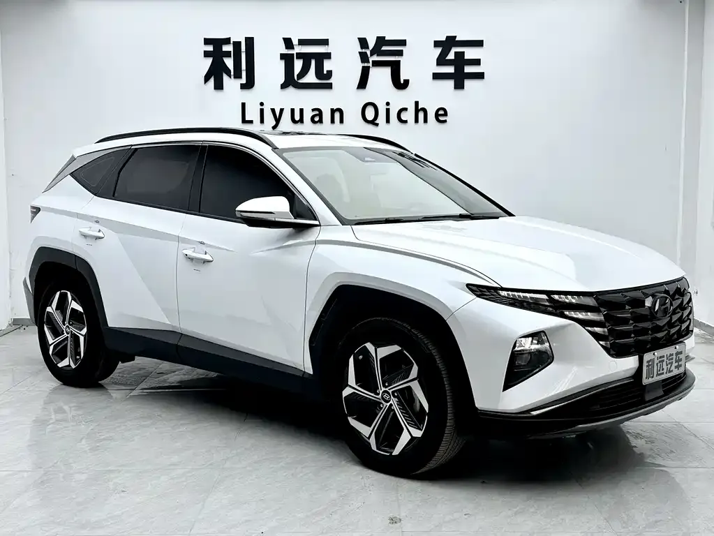 Hyundai Tucson — фото 4