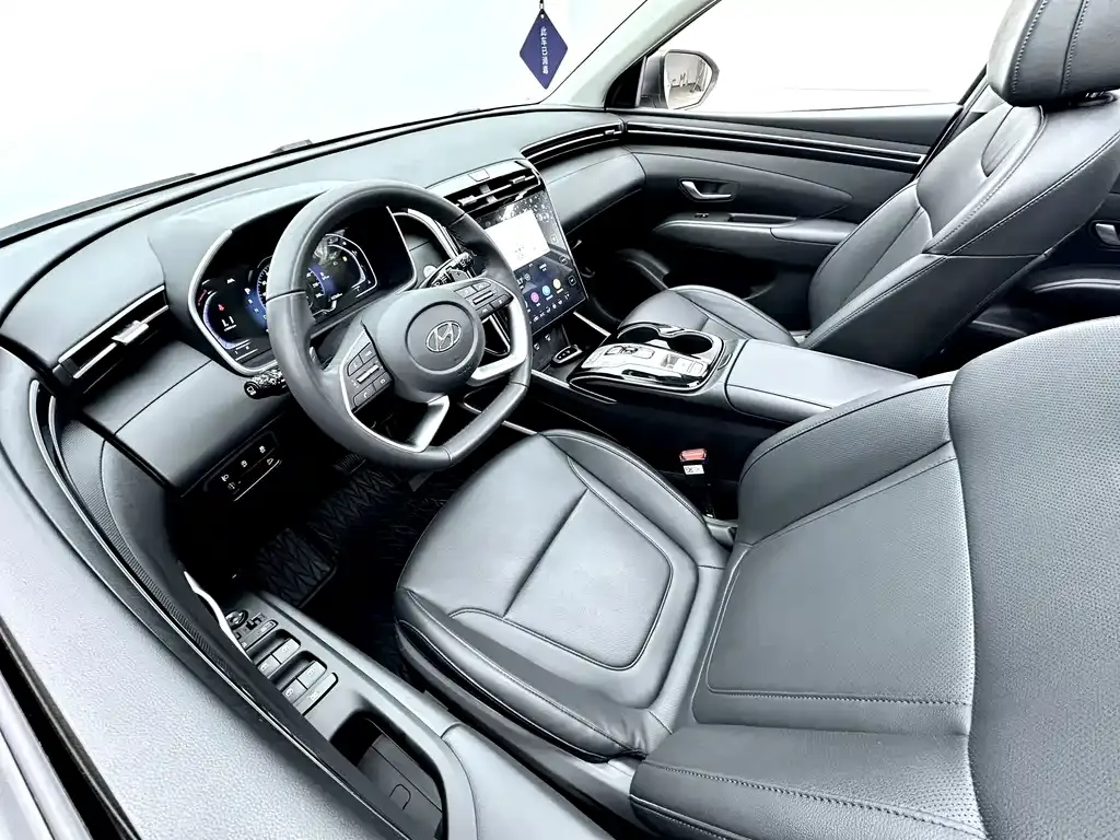 Hyundai Tucson — фото 8