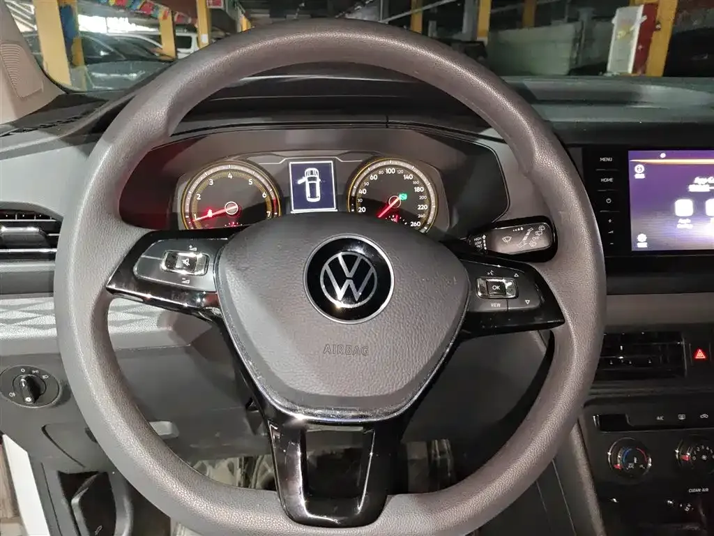 Volkswagen Tharu — фото 5