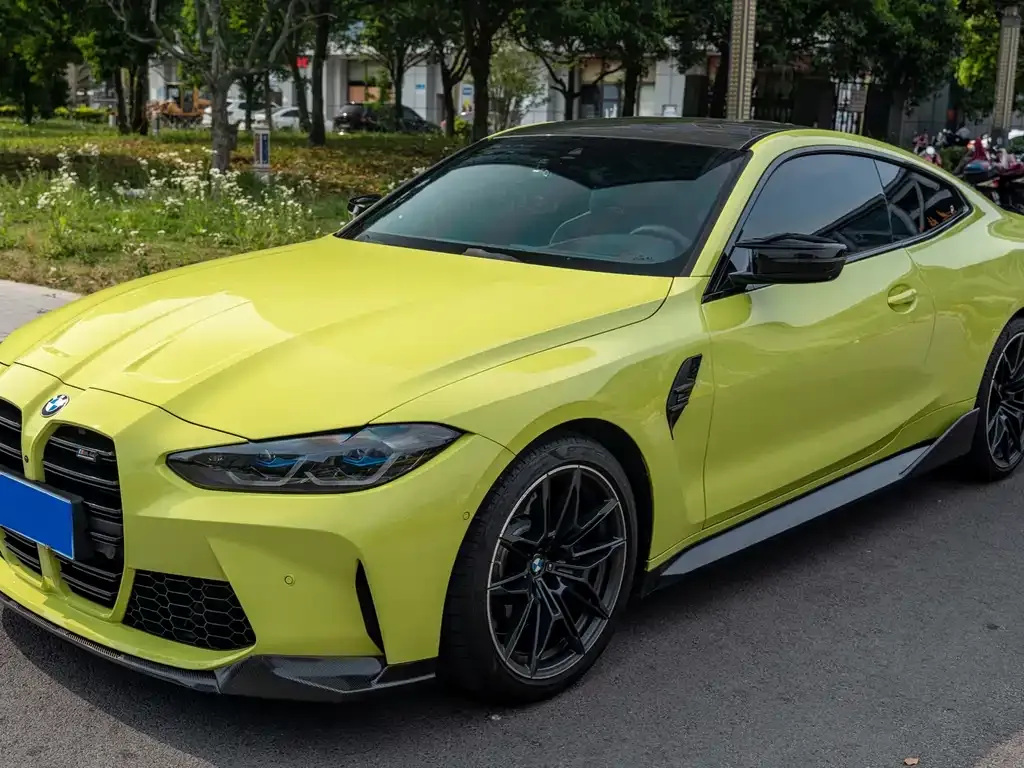 BMW M4 — фото 1