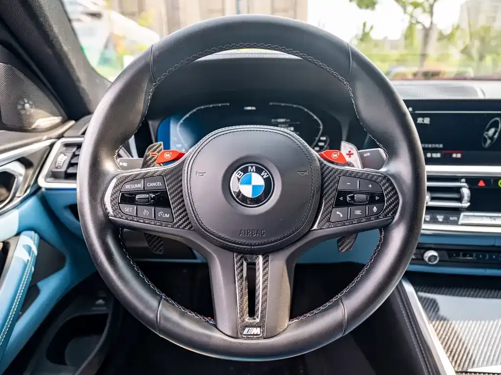 BMW M4 — фото 9