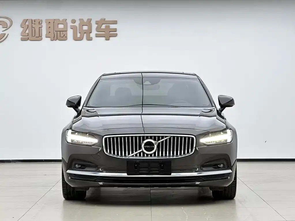 Volvo S90 — фото 4