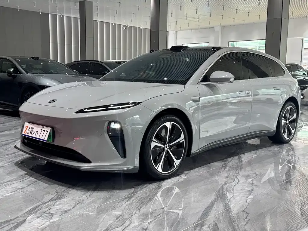 NIO ET5T — фото 1