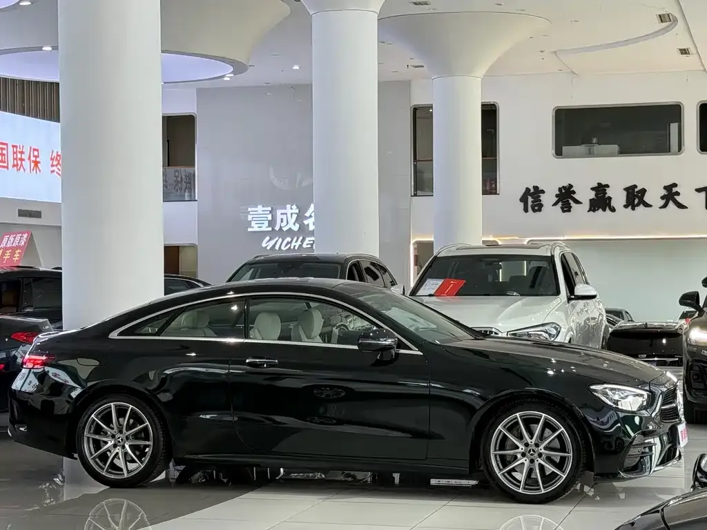 Mercedes-Benz E-Class (Import) — фото 9