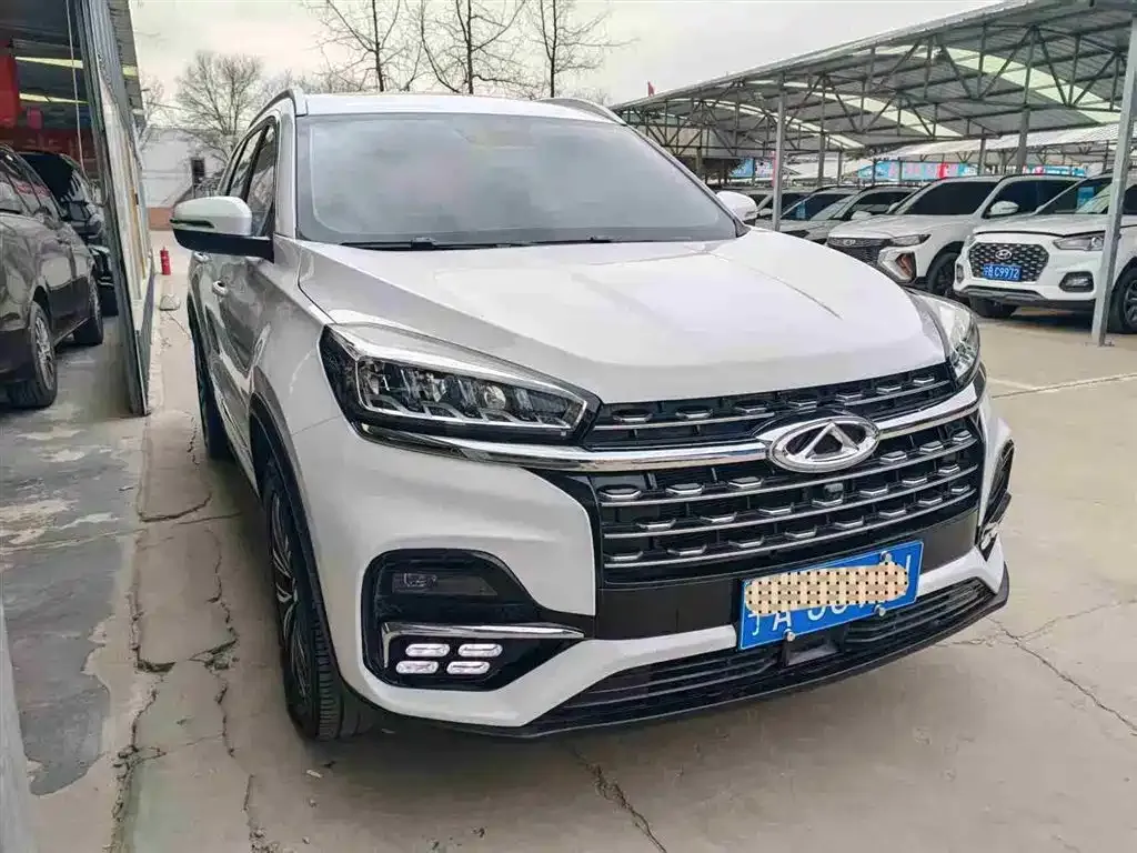 Chery Tiggo 8 — фото 2