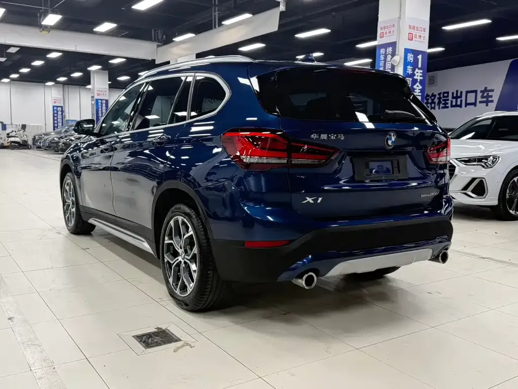 BMW X1 — фото 2