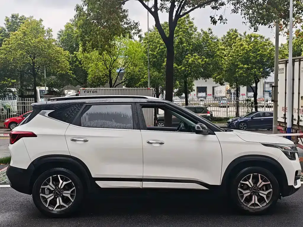 Kia KX3 — фото 4