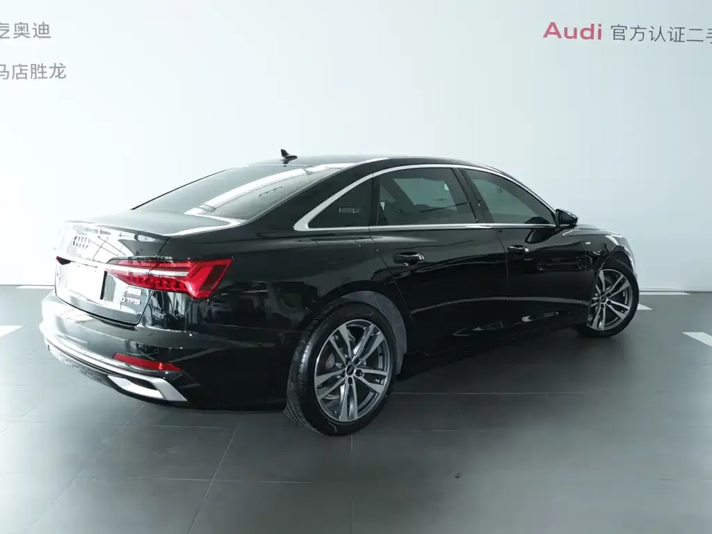 Audi A6L — фото 3