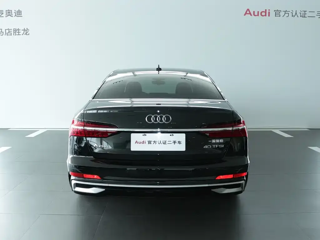 Audi A6L — фото 2