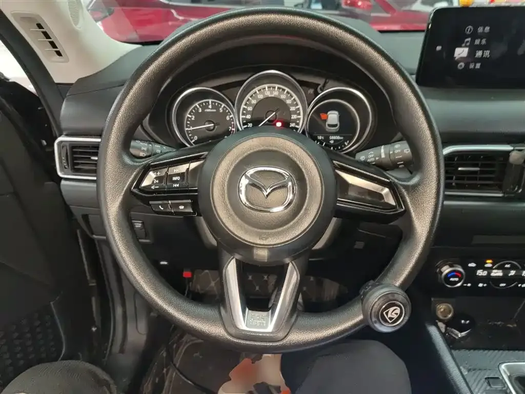 Mazda CX-5 — фото 10