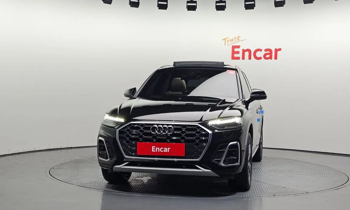 Audi Q5 — фото 6