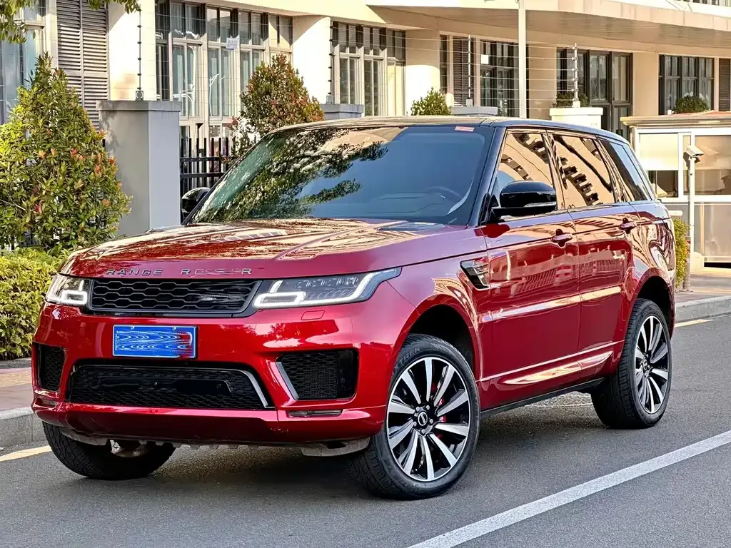 Land Rover Sport — фото 1