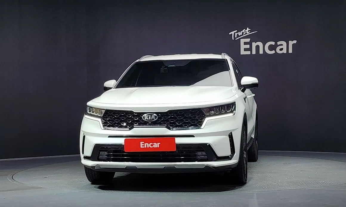 Kia Sorento — фото 8