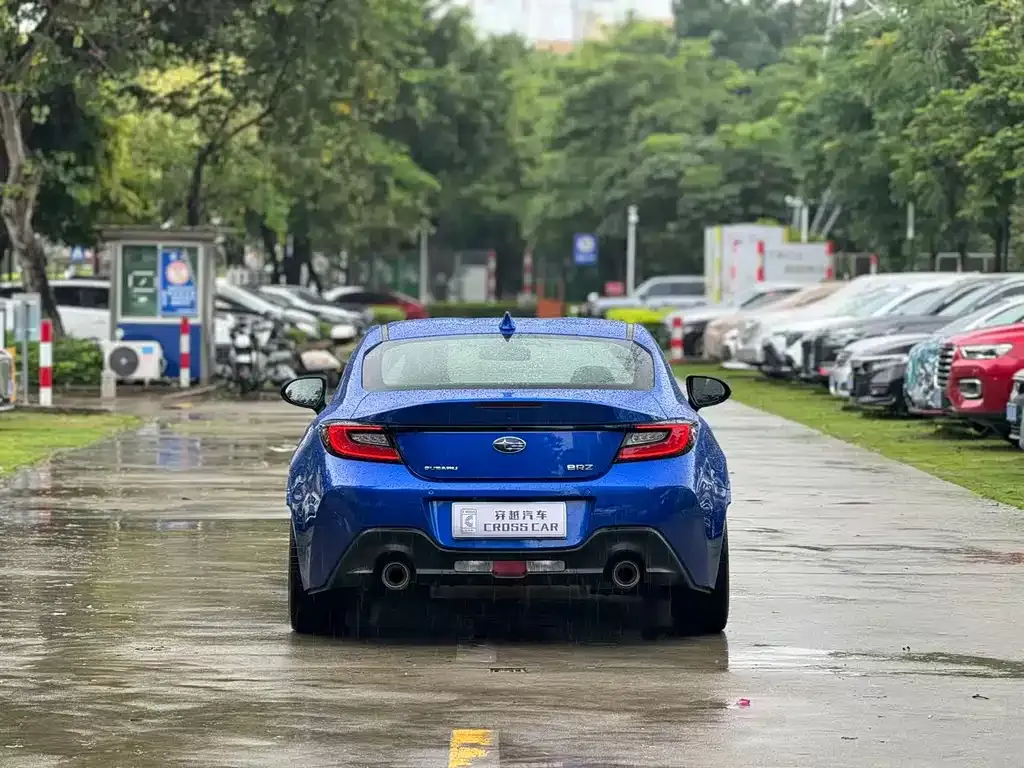 Subaru BRZ — фото 5