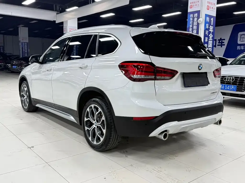 BMW X1 — фото 2